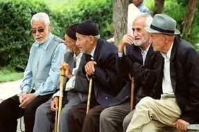 فرمول جدید متناسب‌سازی چقدر به حقوق بازنشستگان اضافه می‌کند؟