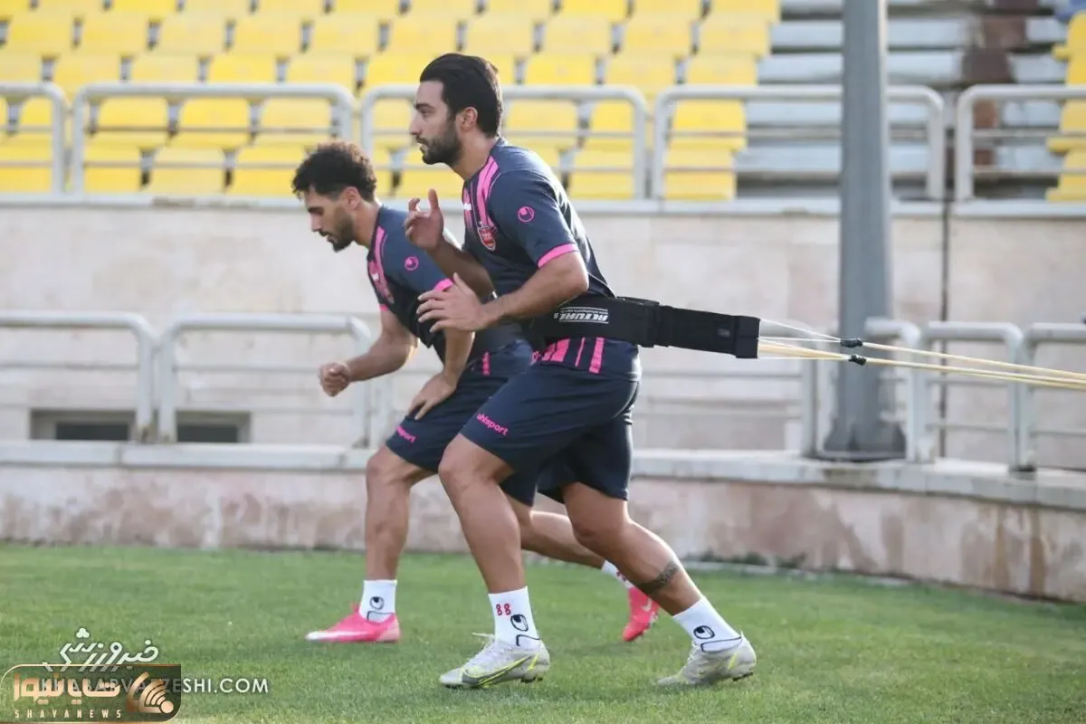 هافبک پرسپولیس پیشنهاد تیم صنعتی را رد کرد