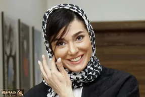 تولد صمیمانه مینا وحید در کنار دوستانش