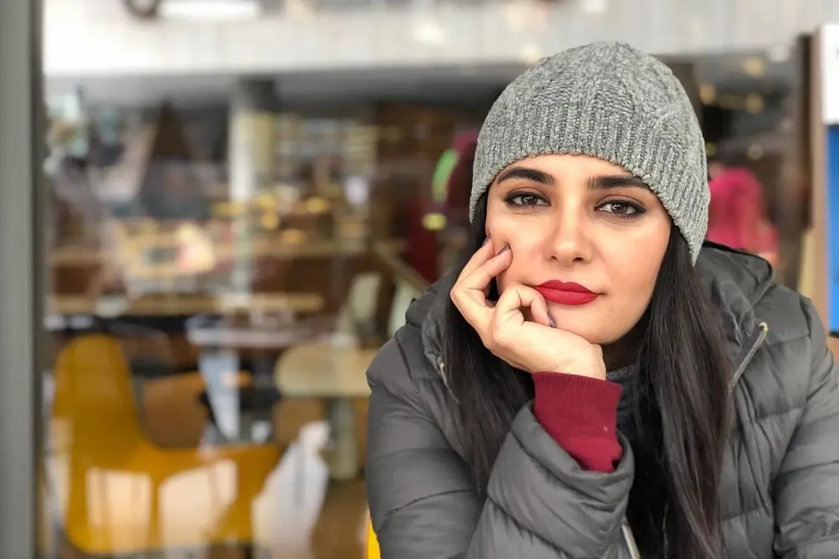 لیندا کیانی و خواهرش در خارج از کشور در حال love ترکوندن + عکس