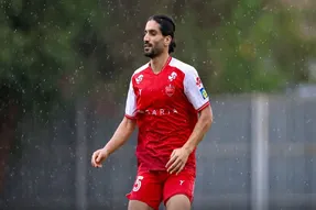 چرا قلعه‌نویی به مدافع پرسپولیس فرصت نمی‌دهد؟