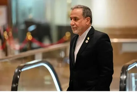 زمان بازگشت عراقچی به تهران تعجیل شد