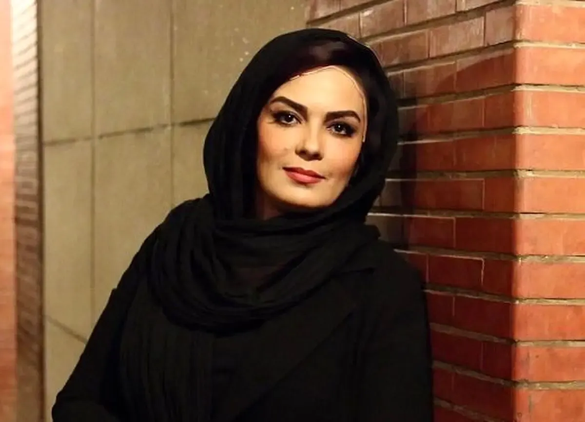 عکس دیدنی سارا خوئینی‌ها با سبیل و کلاه شاپو
