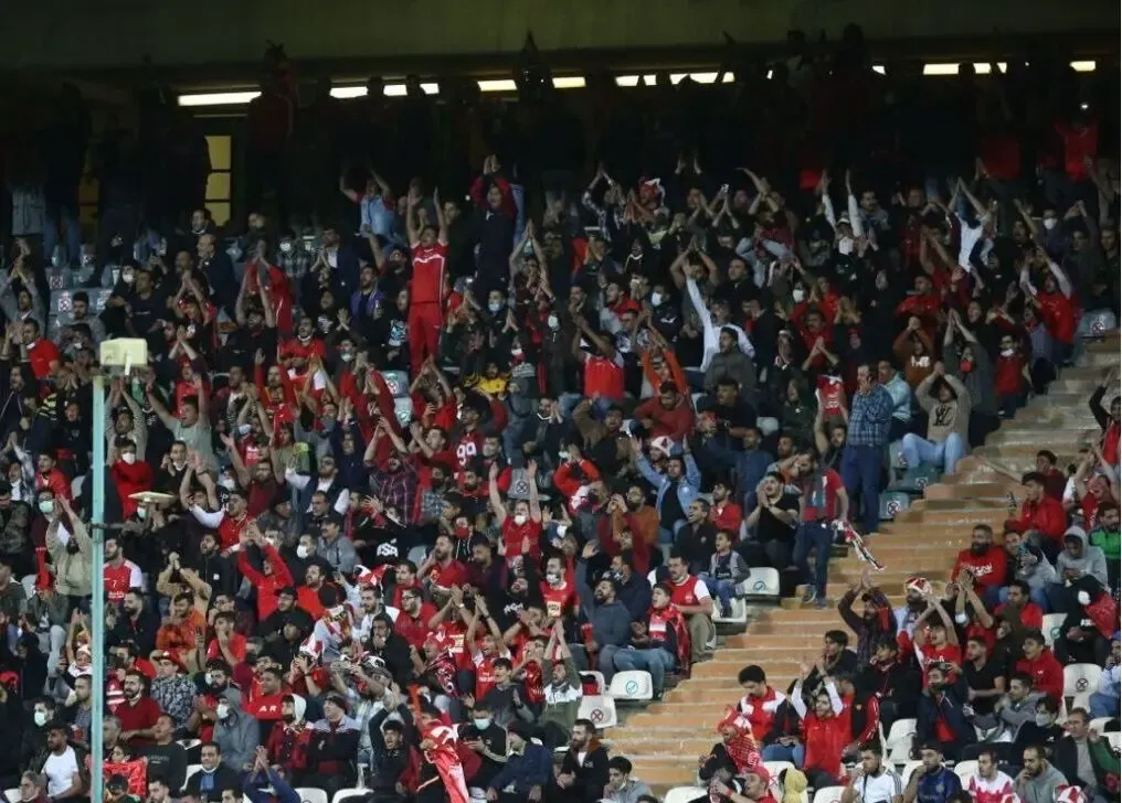 بعد از 6 سال پرسپولیس ها در آزادی هو شدند!