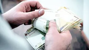 نماینده کارفرمایی: اولویت با کارگرهاست/ ناکارآمدی دولت گردن کارفرما افتاده
