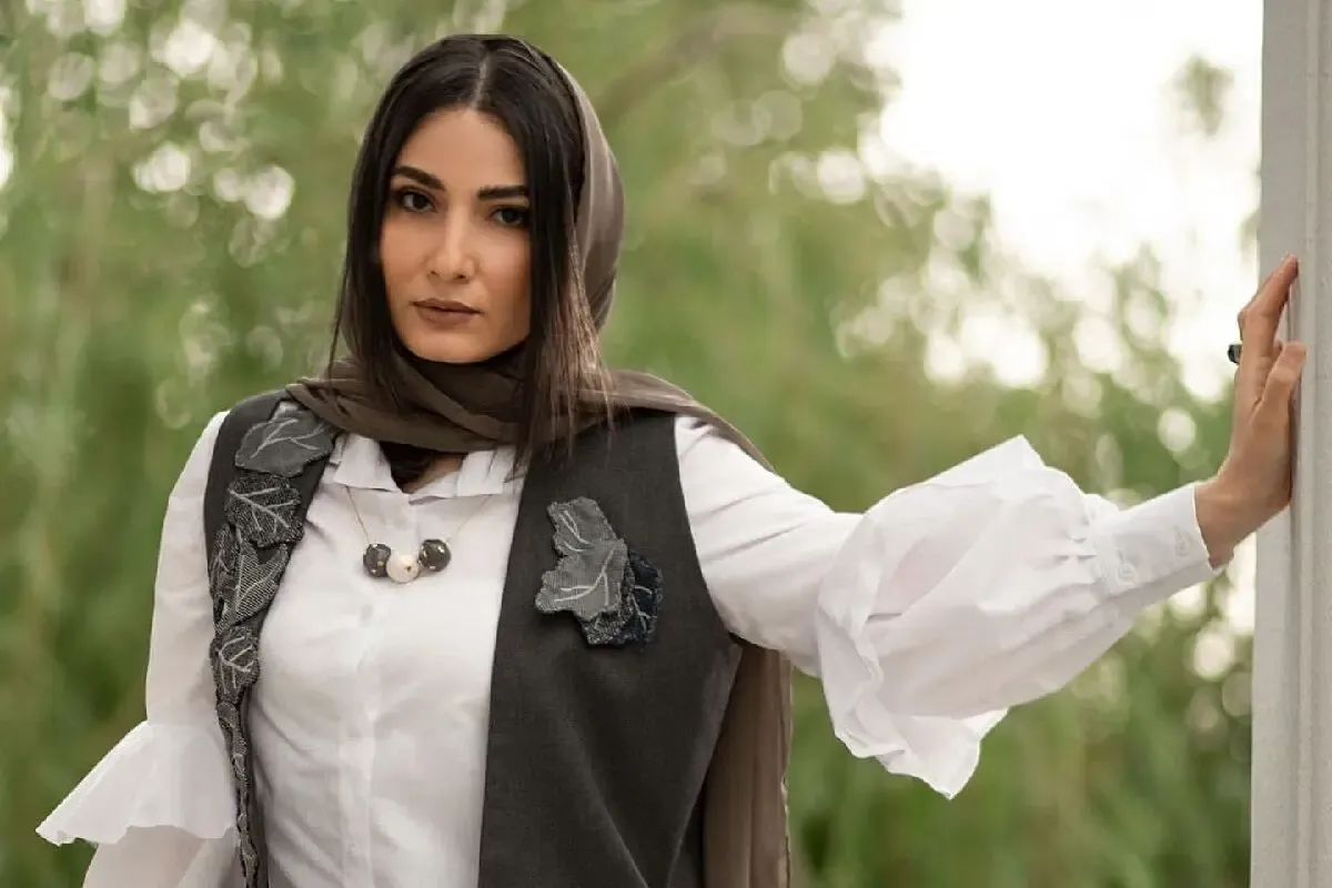 (عکس) سلفی سمیرا حسن پور با لباس کوتاه حاملگی