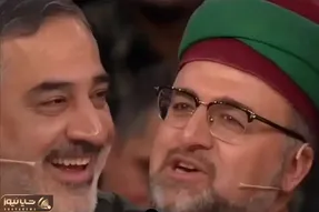 آواز شاد؛ اسپانیایی خوندن داور روحانی برنامه محفل که آهنگ عاشقونه معروفو میخونه