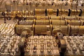 قیمت طلا و سکه امشب دوشنبه 22 تیر؛ دلار 182 هزار تومانی طلا را هم با خودش بالا برد