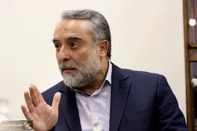 حملات عجیب کارشناس صداوسیما به ظریف و روحانی؛ ظریف همان ابوموسی اشعری است