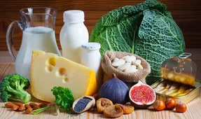 هفت خوراکی سرشار از کلسیم؛ همیشه لازم نیست لبنیات بخورید
