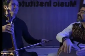 آواز محلی؛ آقاهه آهنگ نوستالژی لری حالوئه گنم خره رو باچه حس و احوالی میخونه!