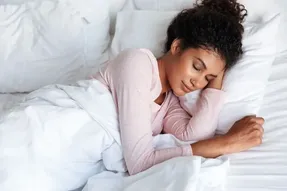 چطور کابوس های شبانه ام را متوقف کنم؟! هفت راهکار ساده و بی دردسر