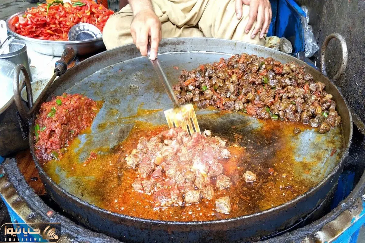 غذای پاکستانی؛ تو پیشاور هیچ صبحانه ای مثل این جیگر جغول بقولی های کنار خیابون نمیشه