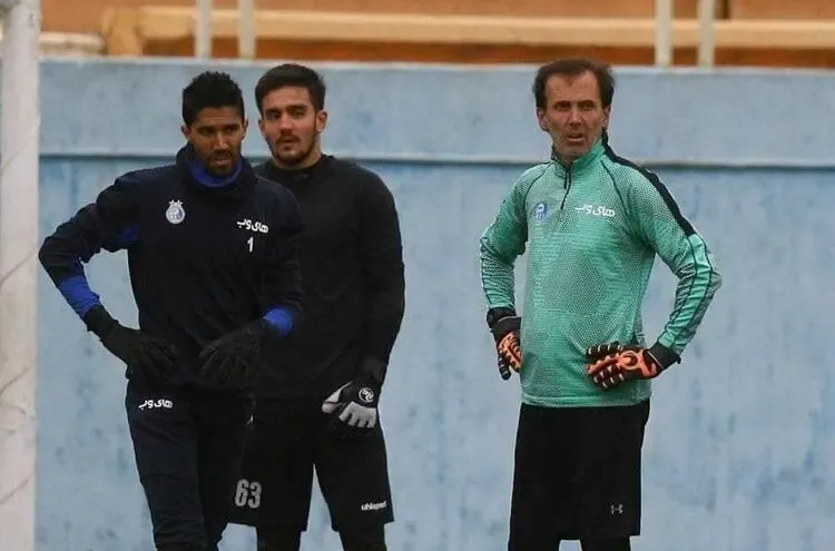 (عکس) دروازه‌بان پرسپولیس به استقلال پیوست