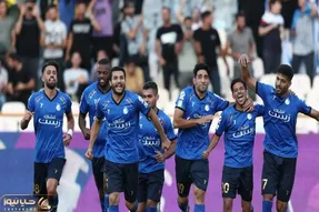 شاه ماهی های استقلال آبی پوش می مانند؟