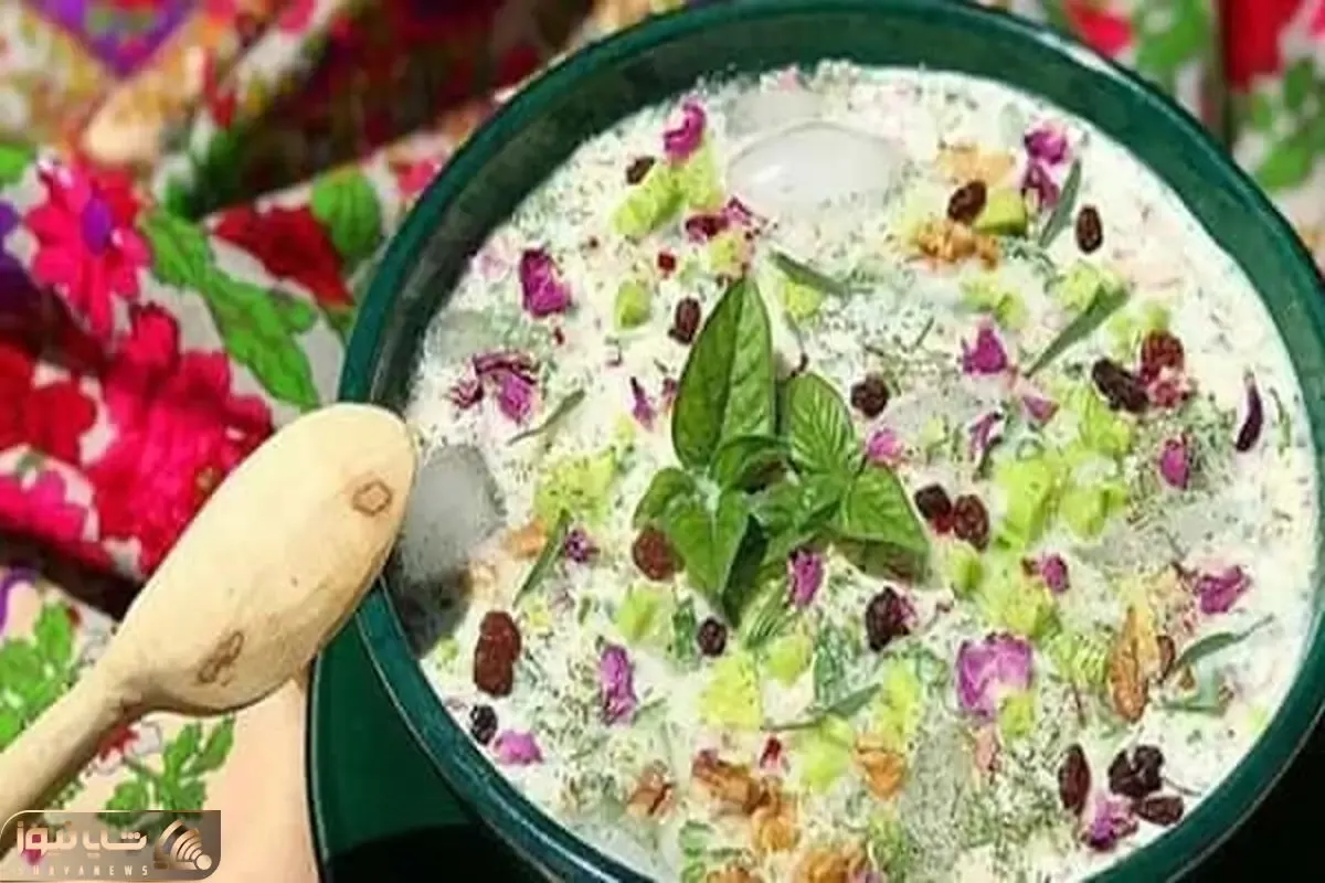 فوت و فن‌های تهیه آب دوغ خیار مجلسی