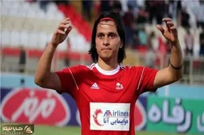 احضار ستاره سابق تراکتور به دلیل توهین به پرسپولیسی‌ها
