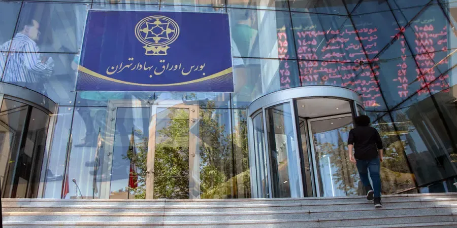 کارگزاری‌ها بورس را منفی کرده بودند؟