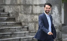 کری‌خوانی وزیر ارتباطات این بار سوژه هواداران استقلال شد