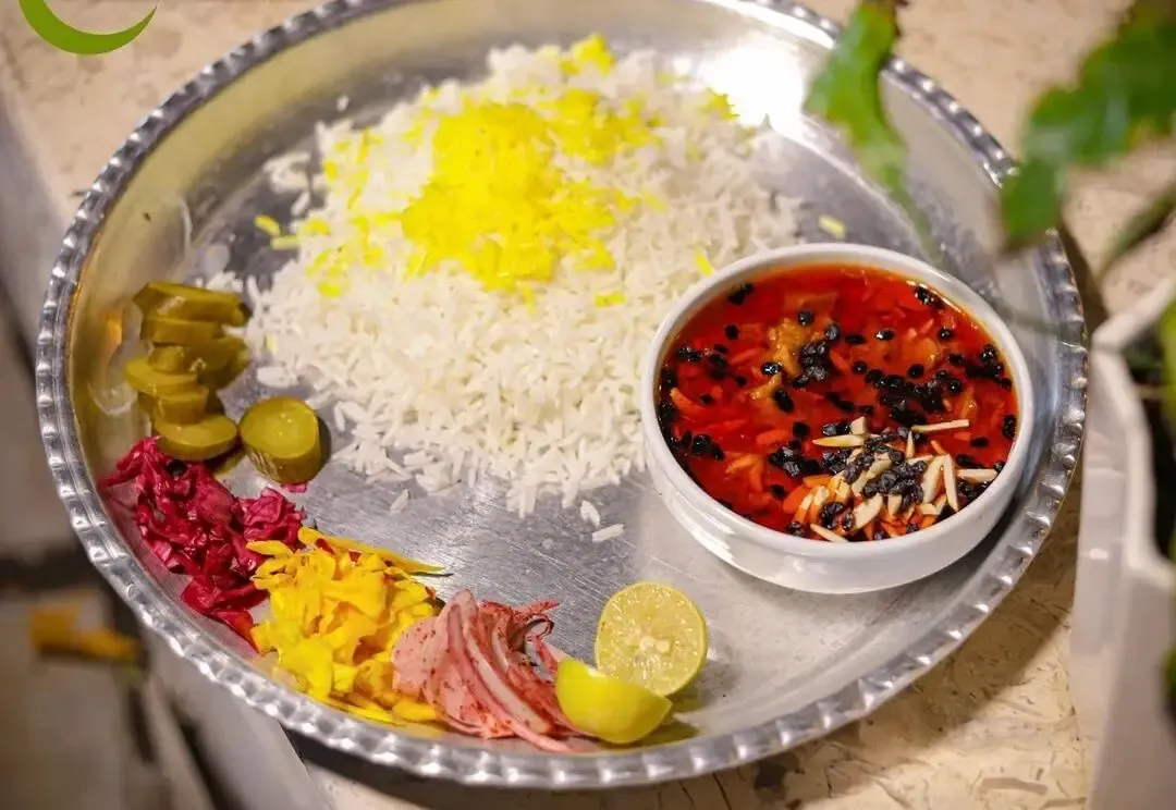 طرز تهیه خورشت خلال کرمانشاهی؛ ترفندهای خوشمزه تر شدن آن