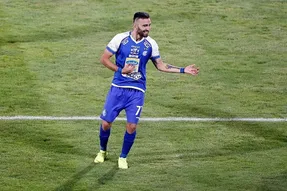 ارسلان مطهری از استقلال خداحافظی کرد و رفت!