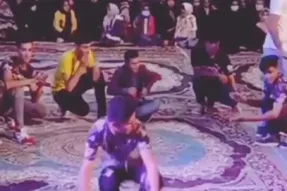 آواز شاد؛ جمعی از اساتید حرکات موزون نامنظم و شلخته دور هم جمع شدن و مجلس میگردونن