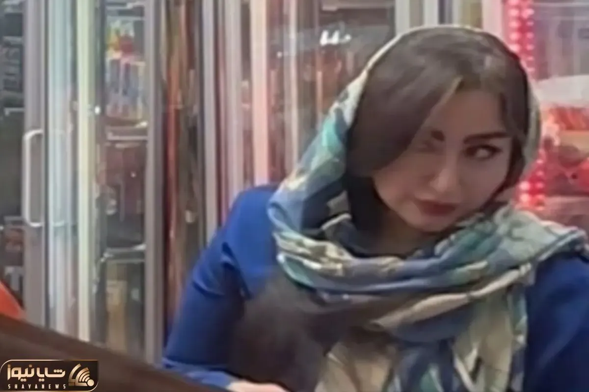 آواز احساسی؛ دختره اومد سوپری خرید پسره زد زیر آواز زنه هنگ بود که یهو رفتگره هم خوند