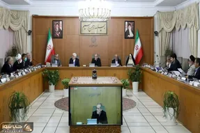 واکنش بانکی پور به خبر اصلاح قانون حجاب توسط دولت