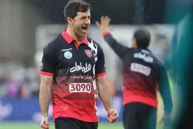 حمله عجیب پرسپولیسی‌ها به باقری؛ آقا کریم در دوراهی؟