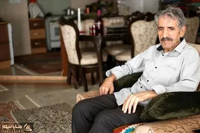 آواز جگرسوزانه؛ بهزاد کریم خانی شاه پناهم بده رو چه با درد خوند همه زجه و هق هق میکنن