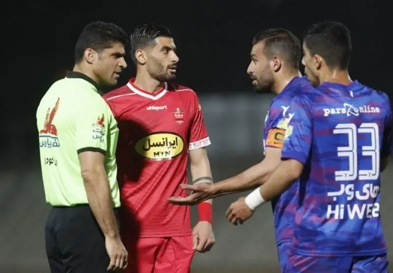انتقاد تند کارشناس داوری از داور بازی هوادار - پرسپولیس؛ مبتدیانه بود!