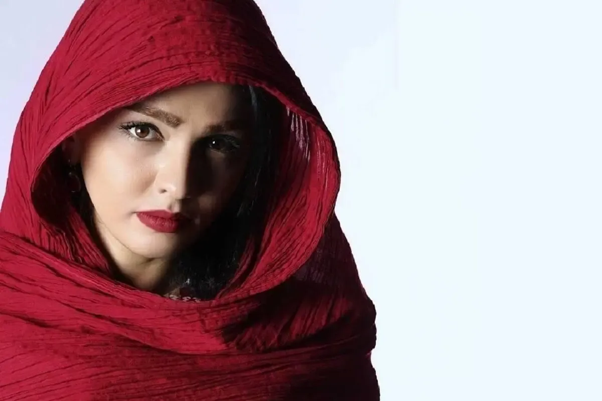 عکس های اینستاگرامی خانم بازیگر هنگام زدن واکسن ایرانی برکت!