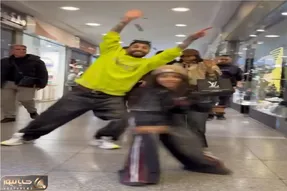 آواز شاد؛ دختربچه و داداشش با آقا بالاسر نخواستم لرزون میرن اختیار همه از کف خارجید