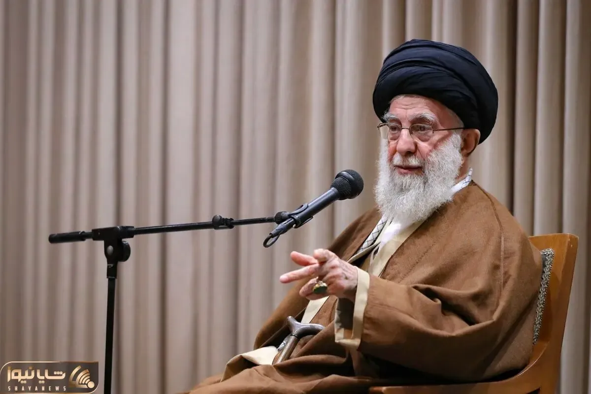 حضور رهبر انقلاب در حرم امام خمینی؛ سید حسن خمینی هم بود