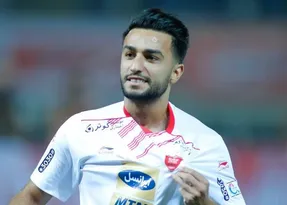 ستاره پرسپولیس بازی با صنعت نفت را از دست داد