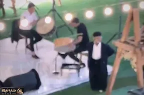 آواز شاد؛ پیرمرد تو عروسی نوه اش چه رقص محلی میکنه چه مجلل و لوکس حرکت میزنه