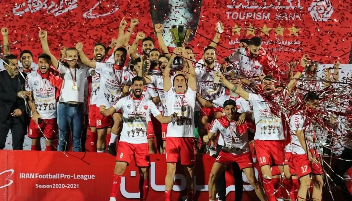 بررسی شانس قهرمانی پرسپولیس در لیگ 21