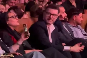 آواز هنرمندانه؛ جیغ و همخوانی شبنم مقدمی تو کنسرت که خدای آسمونها میخونه پر انرژی