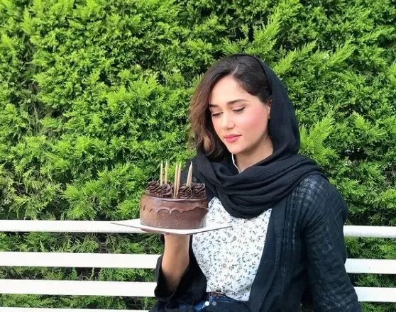 عکس جالب پریناز ایزدیار در پشت صحنه سریال جیران