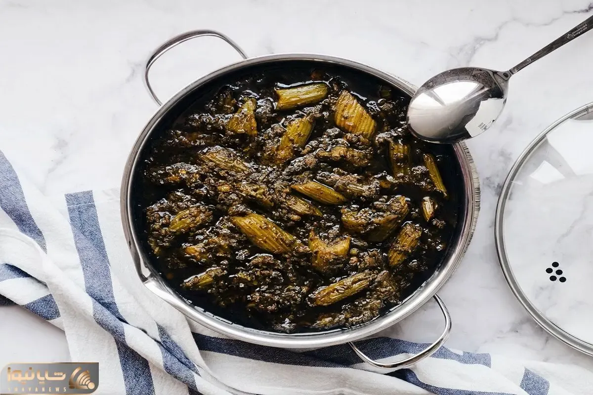 آشپزی حرفه ای؛ طرز تهیه خورش کرفس لعابدار اینجوری بپزی همه دستورشو ازت میخوان