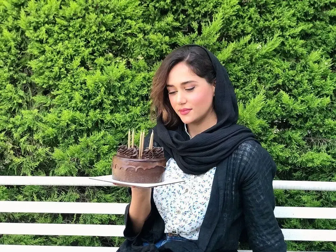 (عکس) پریناز ایزدیار بدون آرایش چقدر فرق می کند؟!