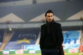 خلق شگفتی هواداران فرهاد در باشگاه اتحاد کلباء!