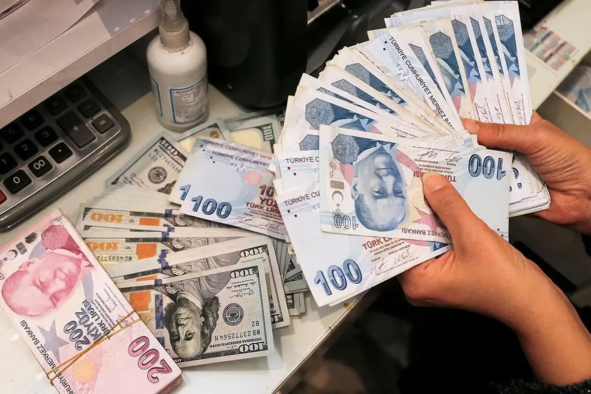 قیمت لیر ترکیه امروز دوشنبه 2 شهریور 1405 / جهش 150 تومانی