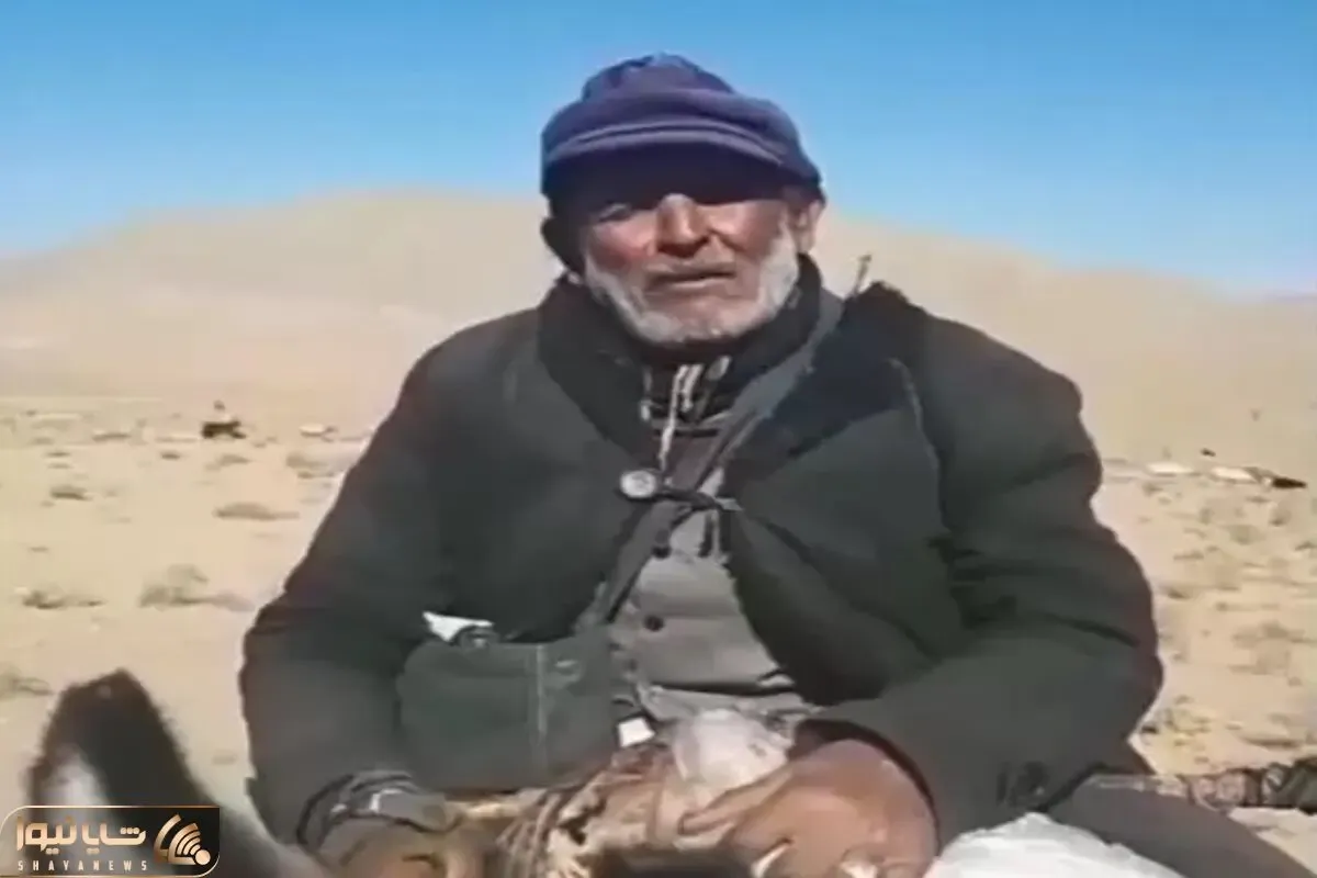 آواز خیابانی؛ مرد یزدی چنان چه چهی میزنه تو بیابون که از دور همه فکر کردن شجریانه