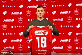 پرسپولیس گزینه خارجی استقلال را ربود؟