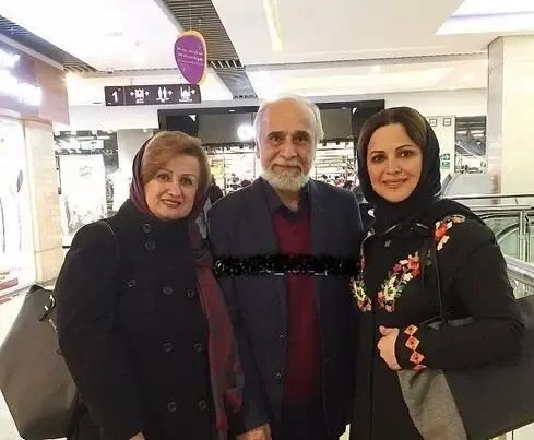 کمند امیرسلیمانی: پدر و مادرم می خواستند من را سقط کنند؛ پدر من جمشید مشایخی است!