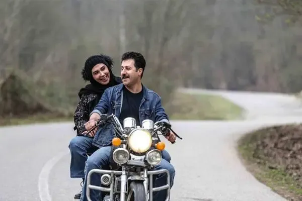 جنجال بزرگ برای سکانس پایانی پایتخت ماجرای “روشن گذاشتن لامپ موتور” چیست؟