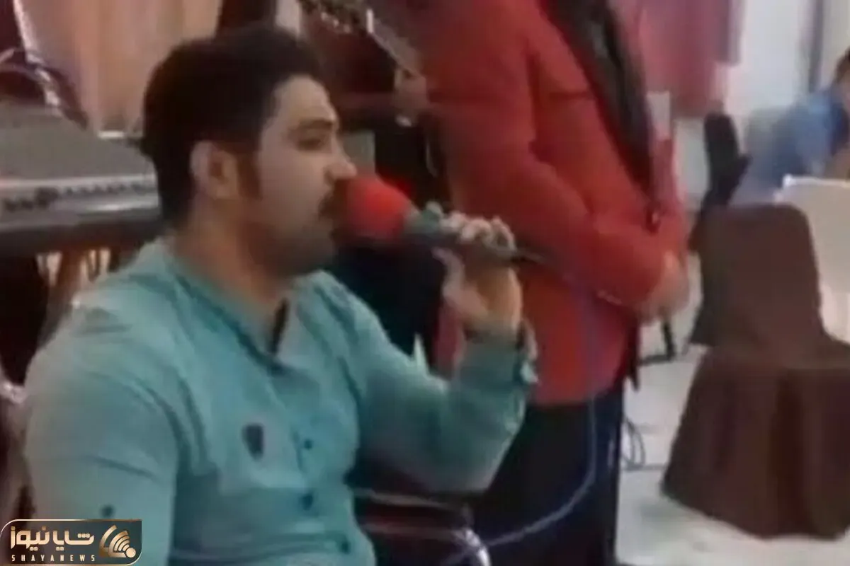 آواز احساسی؛ پسر معلول رو ویلچر چه با بغض سنگین آهنگ طلوع مثل خورشید رو خوند