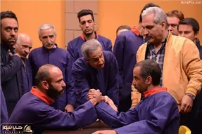 سکانس خندان/خنجول خنجول رضویان رو صورتش با ویتامین م مدیری رو کشته از خنده