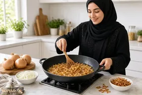 طرز تهیه پیاز داغ چیپسی؛ پیاز داغ را چه مدت می توانیم داخل یخچال و فریزر نگه داریم؟